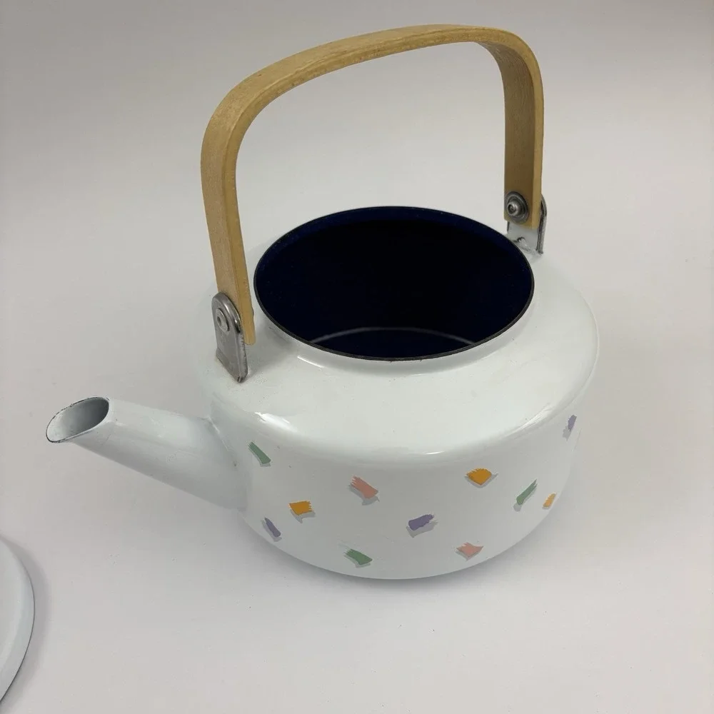 90s Teapot Saved By‎ The Bell Wood Handle Enamel Vintage Confetti Design
